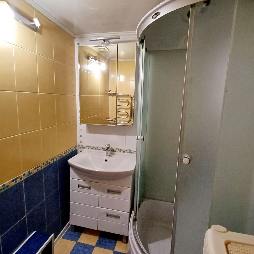 Продажа 3-комнатной квартиры, Ростов-на-Дону, Вятская ул