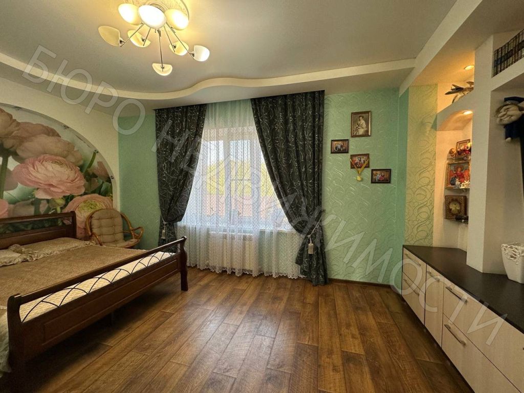 Продажа дома, 302м <sup>2</sup>, 30 сот., Хоперское, Набережная,  19