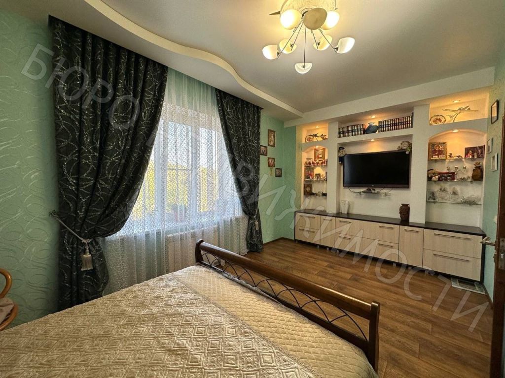 Продажа дома, 302м <sup>2</sup>, 30 сот., Хоперское, Набережная,  19