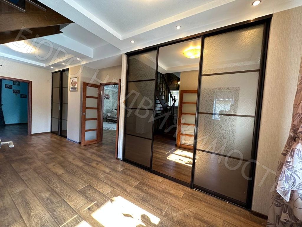 Продажа дома, 302м <sup>2</sup>, 30 сот., Хоперское, Набережная,  19