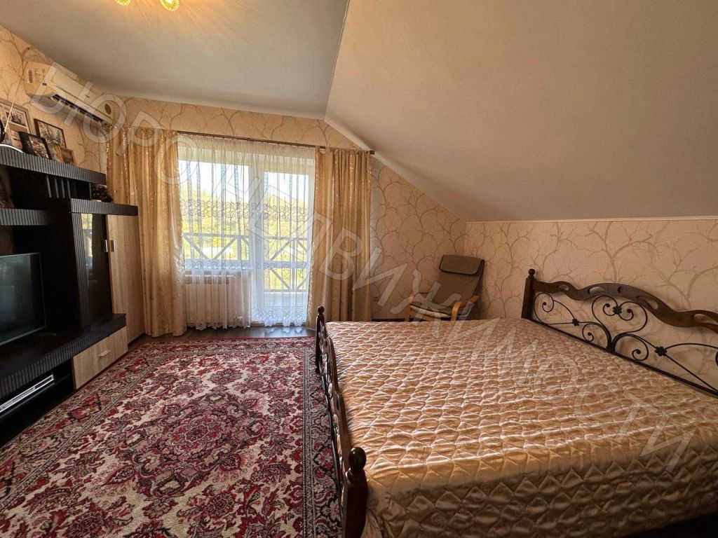 Продажа дома, 302м <sup>2</sup>, 30 сот., Хоперское, Набережная,  19