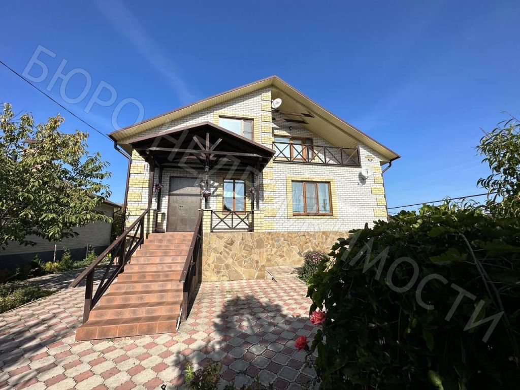 Продажа дома, 302м <sup>2</sup>, 30 сот., Хоперское, Набережная,  19