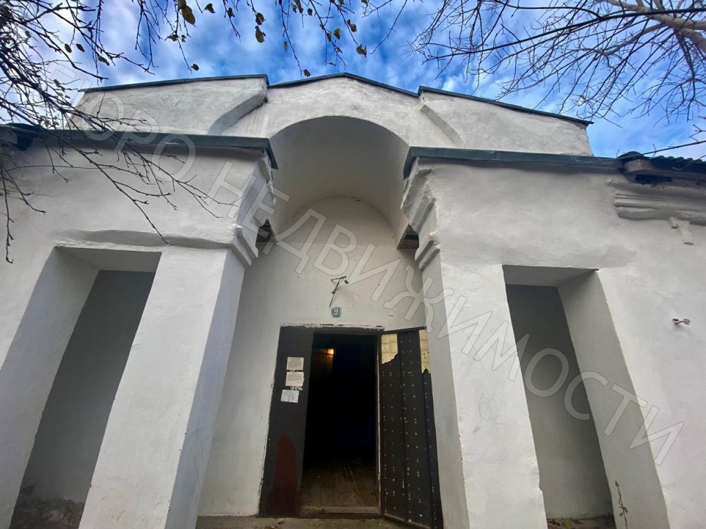 Продажа 2-комнатной квартиры, Пинеровка, Мира,  9