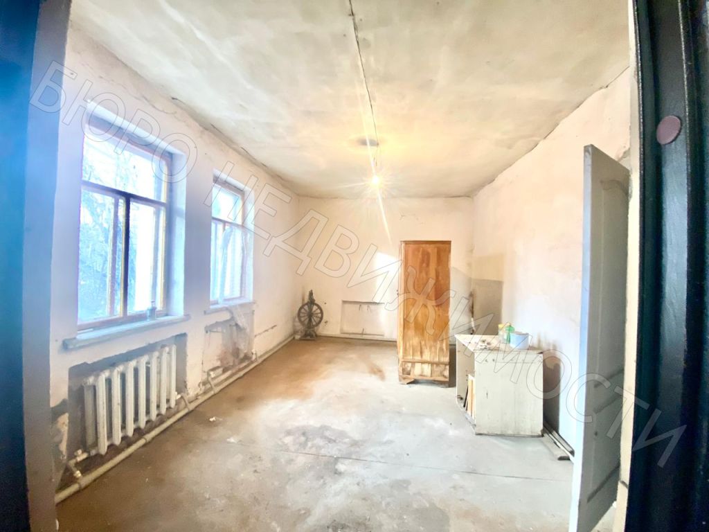 Продажа 2-комнатной квартиры, Пинеровка, Мира,  9