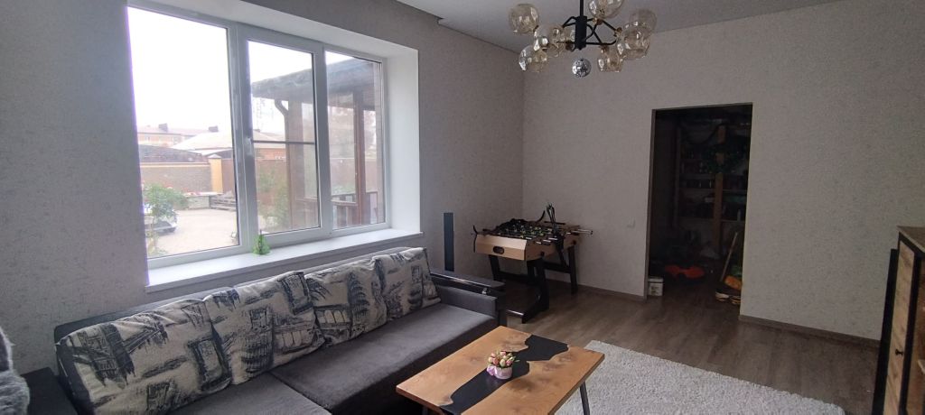 Продажа дома, 180м <sup>2</sup>, 5 сот., Батайск, Кулагина ул