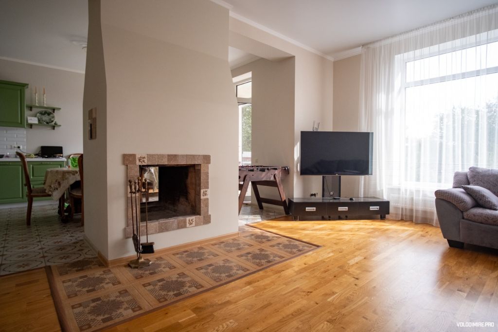 Продажа дома, 205м <sup>2</sup>, 6 сот., Батайск, 50 лет Октября ул