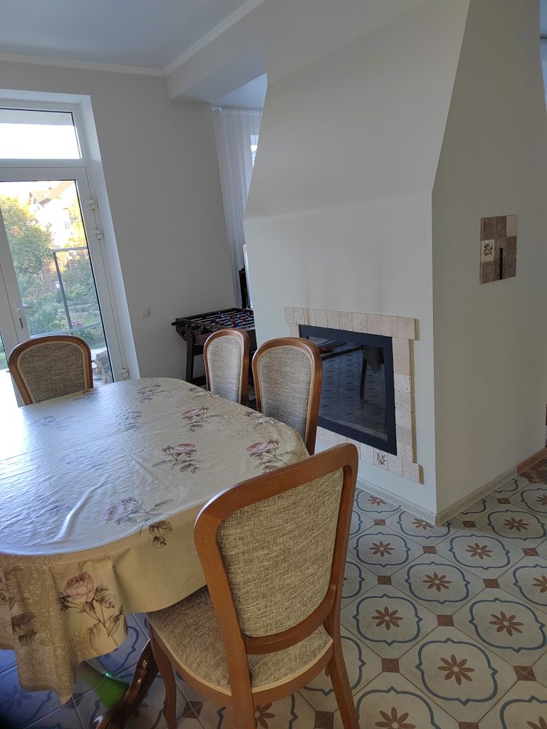 Продажа дома, 205м <sup>2</sup>, 6 сот., Батайск, 50 лет Октября ул