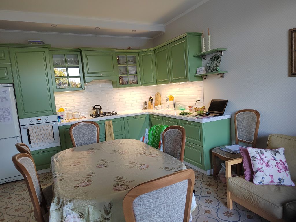 Продажа дома, 205м <sup>2</sup>, 6 сот., Батайск, 50 лет Октября ул