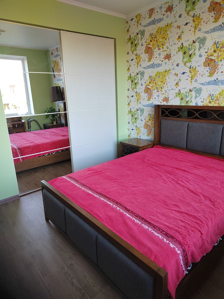 Продажа дома, 205м <sup>2</sup>, 6 сот., Батайск, 50 лет Октября ул