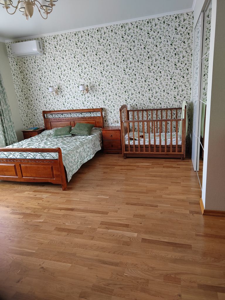 Продажа дома, 205м <sup>2</sup>, 6 сот., Батайск, 50 лет Октября ул