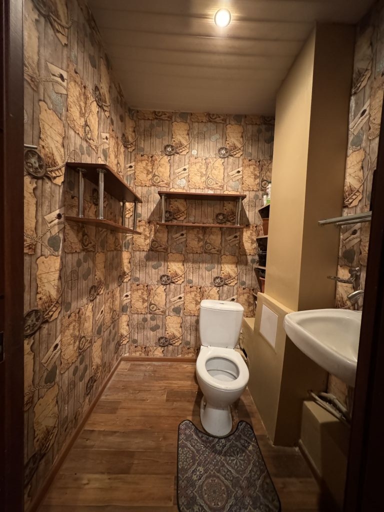 Продажа 2-комнатной квартиры, Нижний Новгород, 40 лет Октября ул,  5Б 