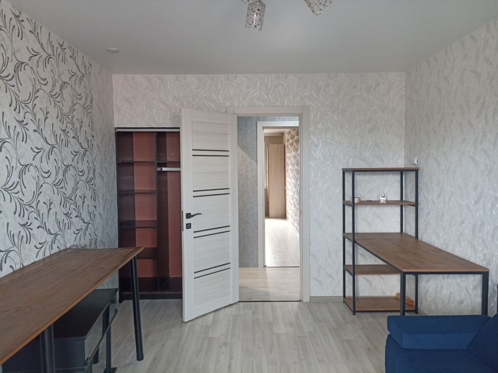 Продажа 2-комнатной квартиры, Тверь, Николая Корыткова пр-кт,  8б