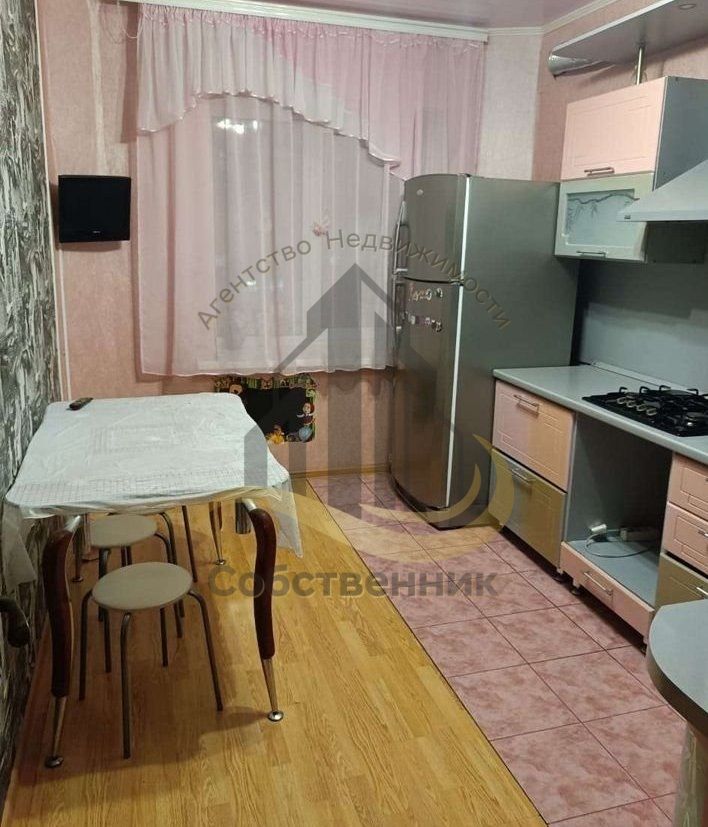 Аренда 2-комнатной квартиры, Губкин, Петра Великого ул,  6