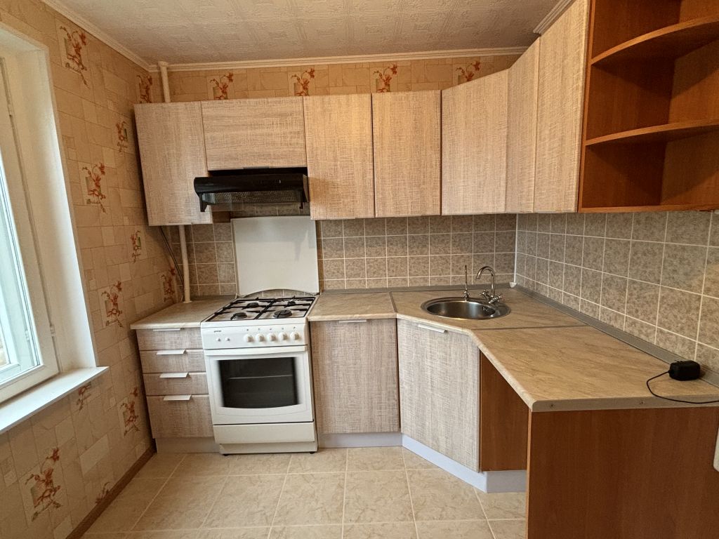 Продажа 1-комнатной квартиры, Кострома, Рябиновый проезд,  18