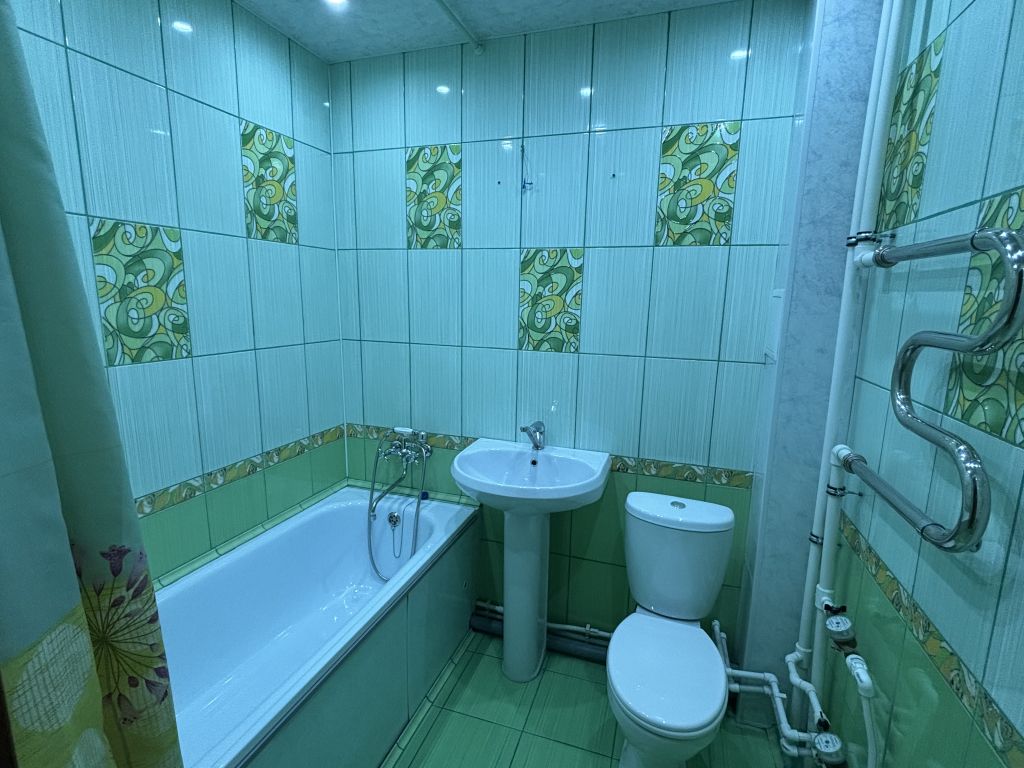 Продажа 1-комнатной квартиры, Кострома, Рябиновый проезд,  18