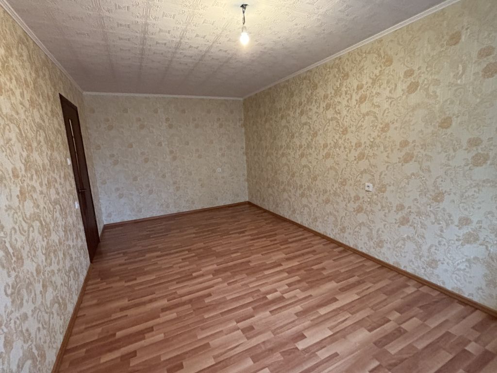 Продажа 1-комнатной квартиры, Кострома, Рябиновый проезд,  18