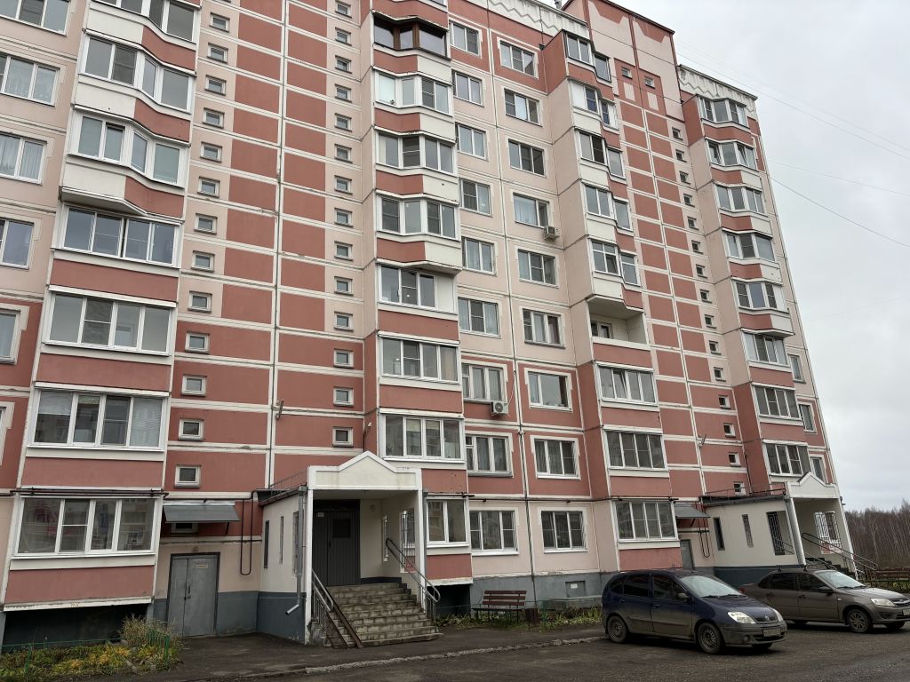 Продажа 1-комнатной квартиры, Кострома, Рябиновый проезд,  18