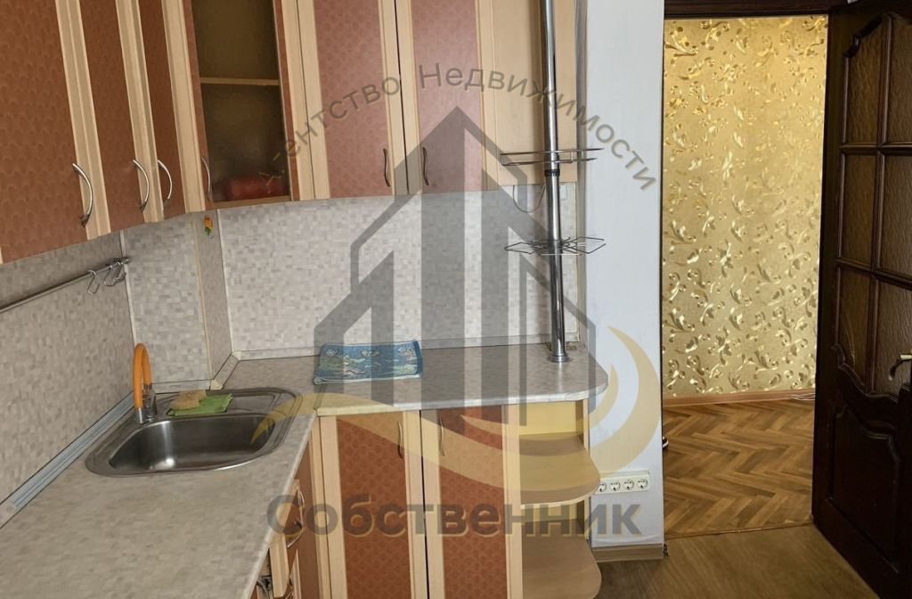 Аренда 3-комнатной квартиры, Губкин, Королева ул,  12