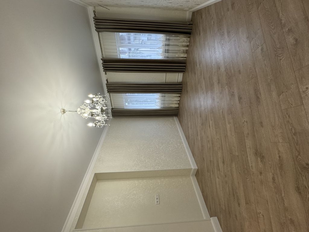 Продажа 3-комнатной квартиры, Пятигорск, Комарова ул,  6