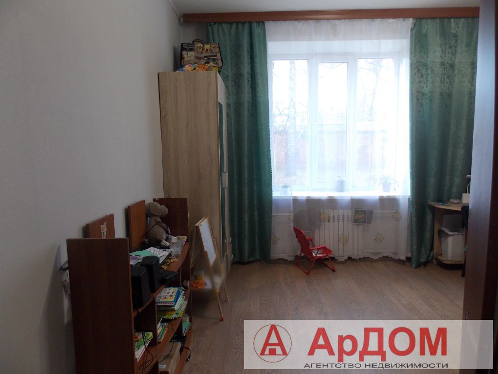 Продажа 3-комнатной квартиры, Новомосковск, Трудовые Резервы ул,  5