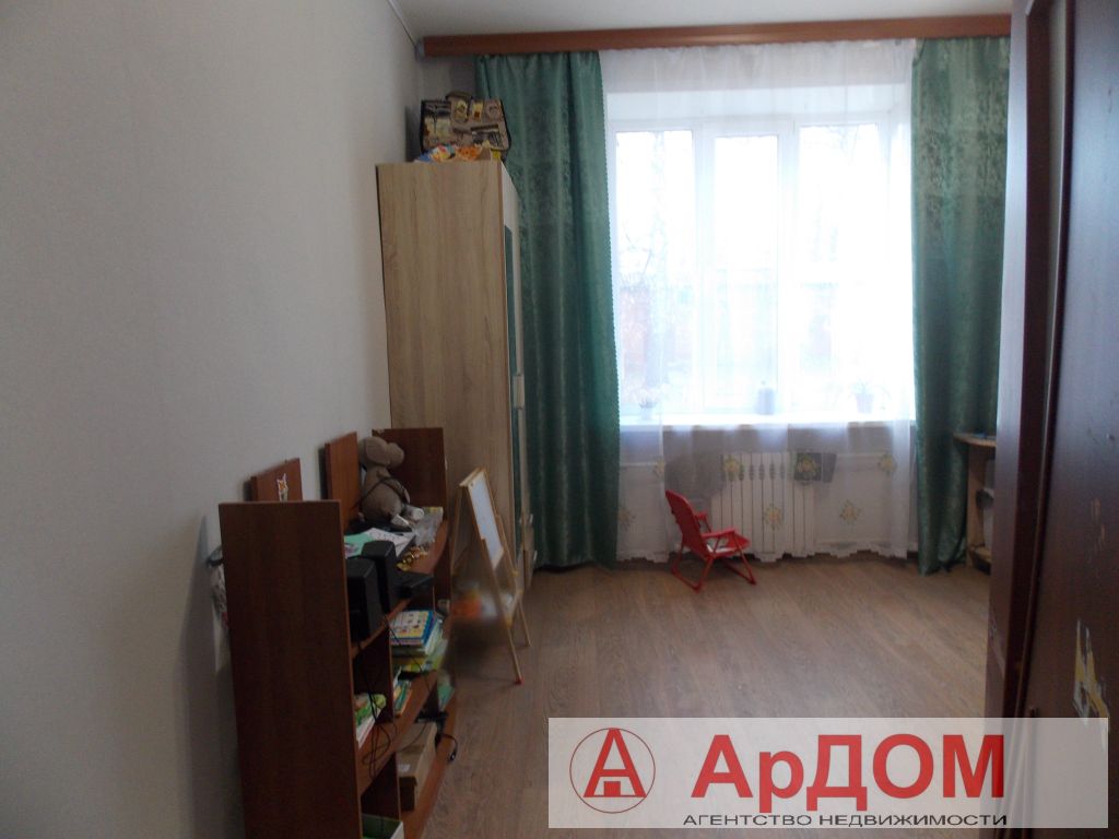 Продажа 3-комнатной квартиры, Новомосковск, Трудовые Резервы ул,  5