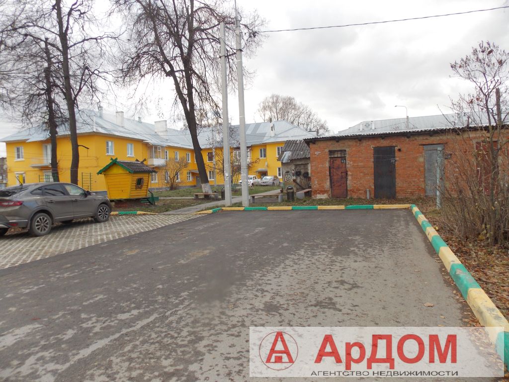 Продажа 3-комнатной квартиры, Новомосковск, Трудовые Резервы ул,  5