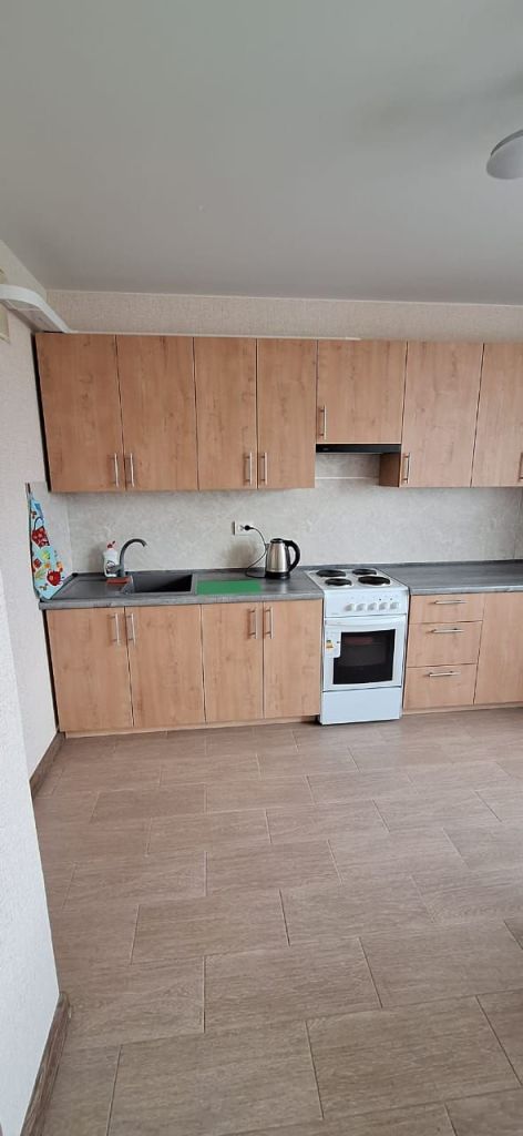 Аренда 2-комнатной новостройки, Батайск, Половинко ул,  280