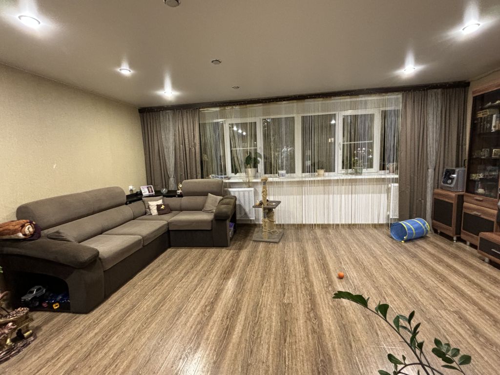 Продажа 3-комнатной квартиры, Кострома, Волжский п,  25