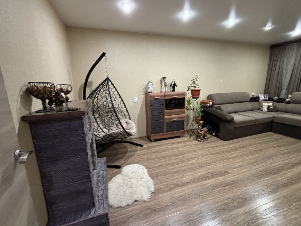 Продажа 3-комнатной квартиры, Кострома, Волжский п,  25