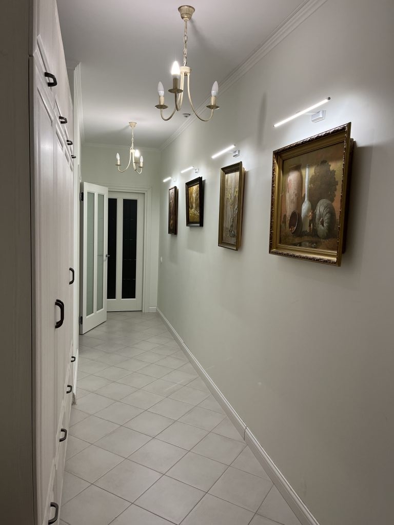 Продажа 3-комнатной квартиры, Тверь, Московская ул,  63