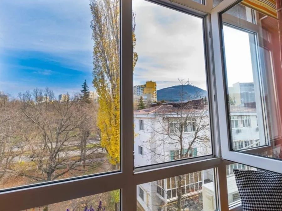 Продажа 1-комнатной квартиры, Пятигорск, Орджоникидзе ул,  5