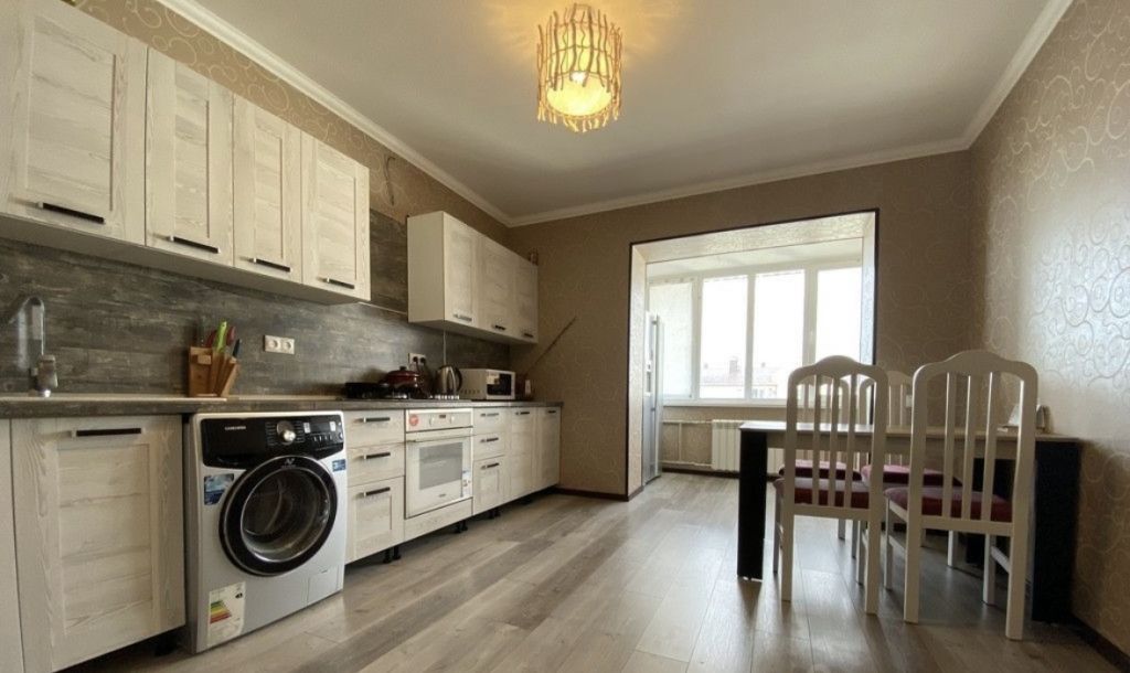 Продажа 2-комнатной квартиры, Пятигорск, Оранжерейная ул,  17