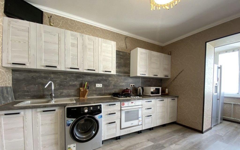 Продажа 2-комнатной квартиры, Пятигорск, Оранжерейная ул,  17