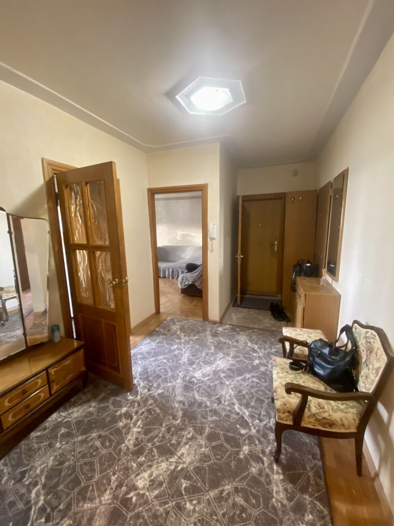 Продажа 3-комнатной квартиры, Пятигорск, Ессентукская ул,  64