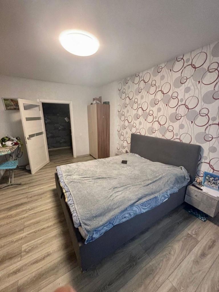 Продажа 2-комнатной квартиры, Новомосковск, Космонавтов ул,  15