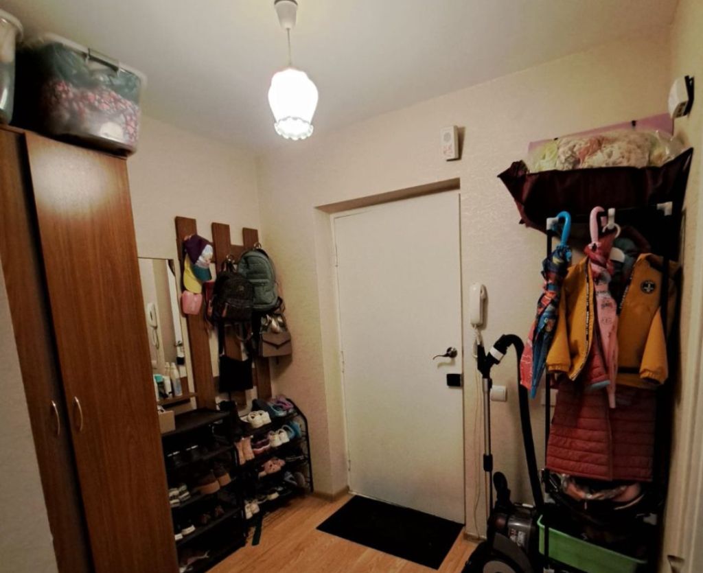 Продажа 1-комнатной квартиры, Смоленск, Шолохова ул,  6