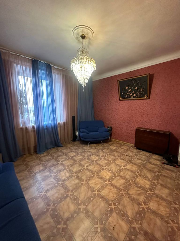 Продажа 3-комнатной квартиры, Дзержинск, Ленина пр-кт,  49 а