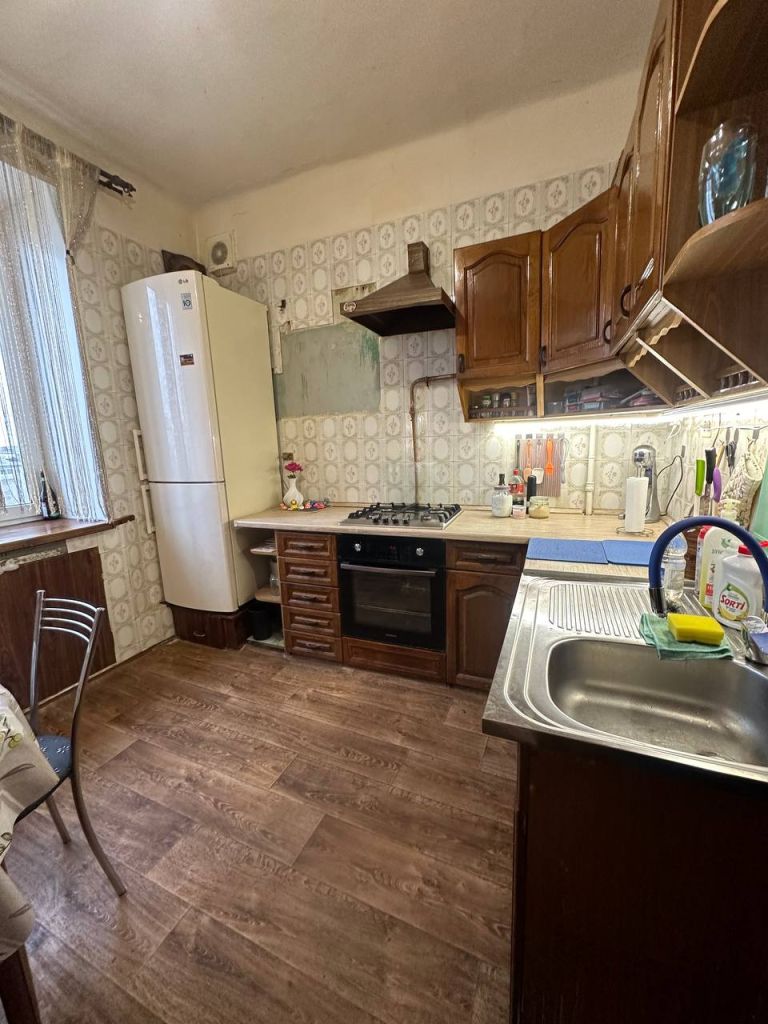 Продажа 3-комнатной квартиры, Дзержинск, Ленина пр-кт,  49 а