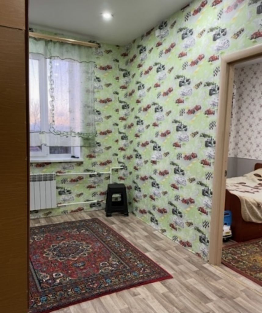 Продажа 3-комнатной квартиры, Шуя, Комсомольская пл,  12