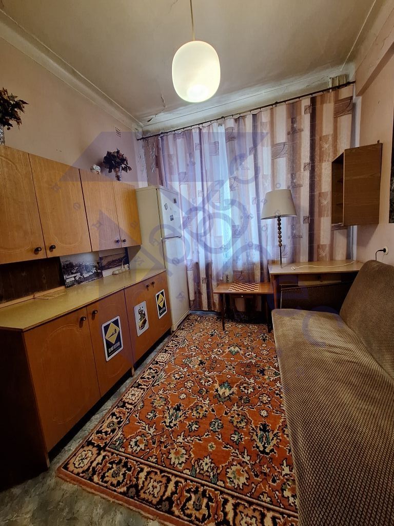 Продажа 2-комнатной квартиры, Нижний Новгород, Гагарина пр-кт,  106