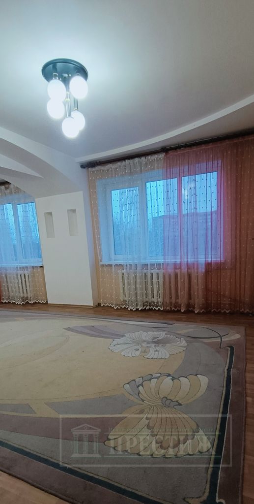 Продажа 5-комнатной квартиры, Иваново, Якова Гарелина ул,  19