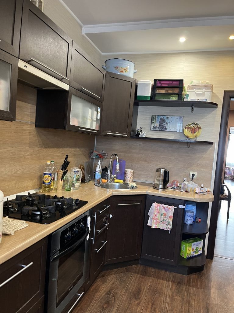 Продажа 2-комнатной квартиры, Энгельс, Тельмана ул,  26