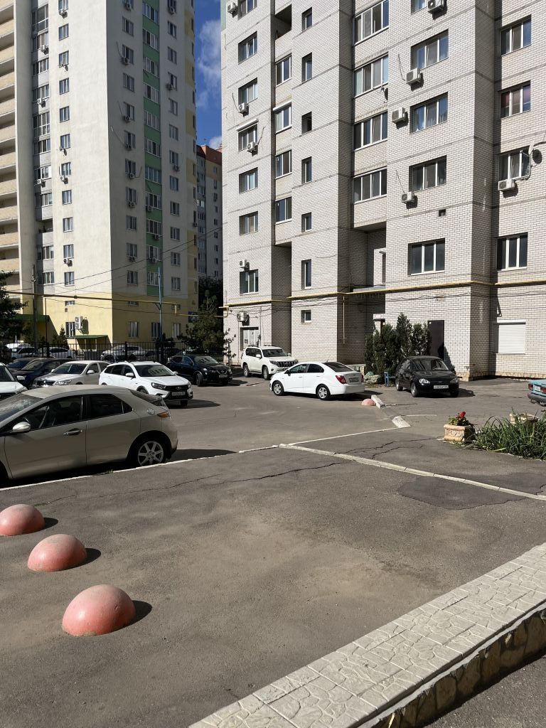 Продажа 2-комнатной квартиры, Энгельс, Тельмана ул,  26