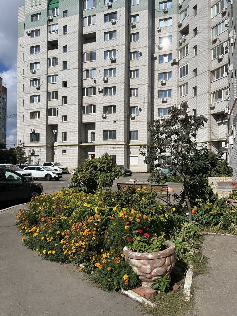 Продажа 2-комнатной квартиры, Энгельс, Тельмана ул,  26