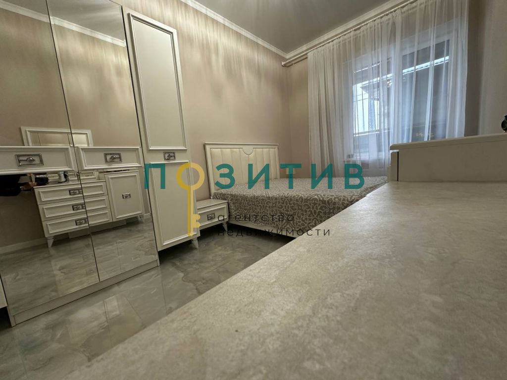 Продажа дома, 180м <sup>2</sup>, 4 сот., Пятигорск, Рябиновая ул