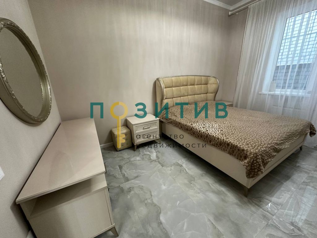 Продажа дома, 180м <sup>2</sup>, 4 сот., Пятигорск, Рябиновая ул