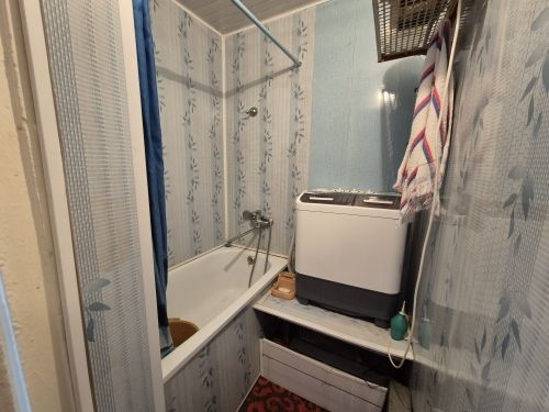 Продажа 2-комнатной квартиры, Лунино, Юбилейная,  15