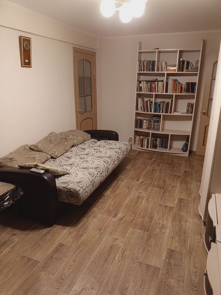 Продажа 2-комнатной квартиры, Новомосковск, Маяковского ул,  8