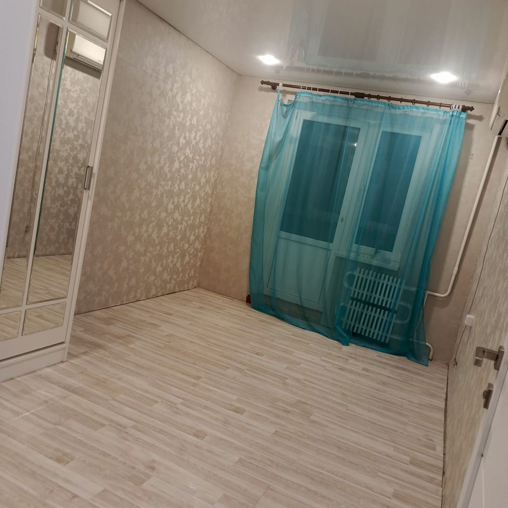 Продажа 2-комнатной квартиры, Изобильный, Р.Люксембург ул,  2