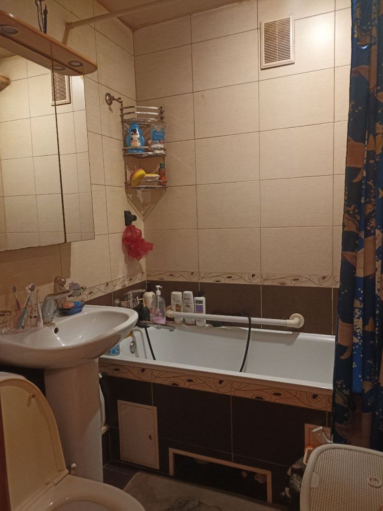 Продажа 2-комнатной квартиры, Нижний Новгород, Героя Юрия Смирнова ул,  61